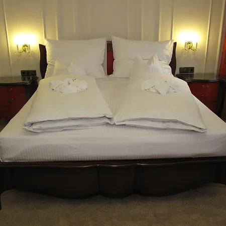 호텔 Zum Heiligen Geist