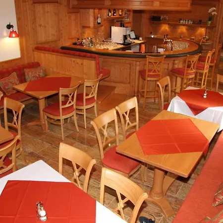 Zum Heiligen Geist 4*