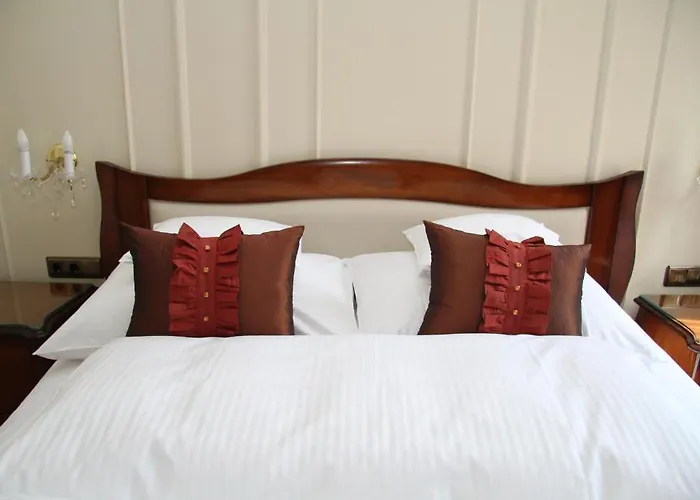 Hotel Zum Heiligen Geist 4*