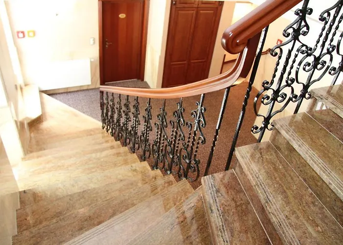 Zum Heiligen Geist Hotel