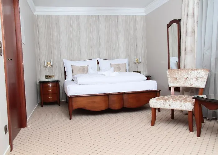 Zum Heiligen Geist Hotel